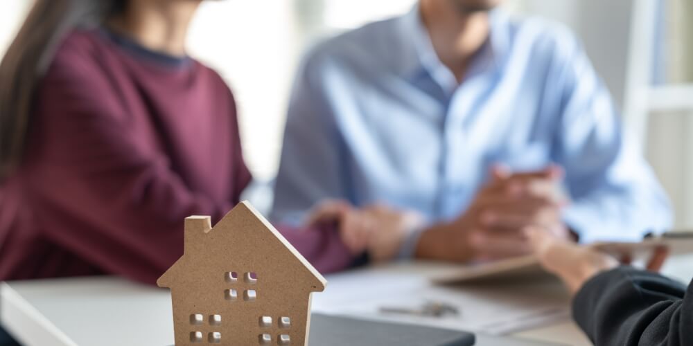 Buying A Property with Family or Friends – Pros and Cons